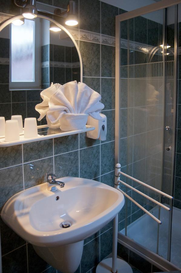 Astoria Panzio Bed & Breakfast Hévíz Eksteriør bilde