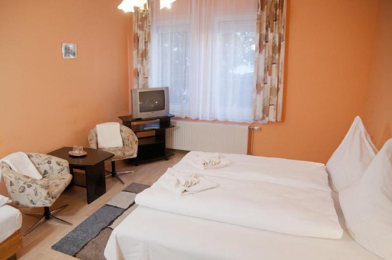 Astoria Panzio Bed & Breakfast Hévíz Eksteriør bilde