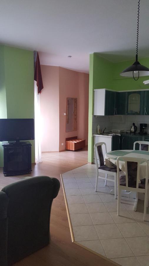 Astoria Panzio Bed & Breakfast Hévíz Eksteriør bilde